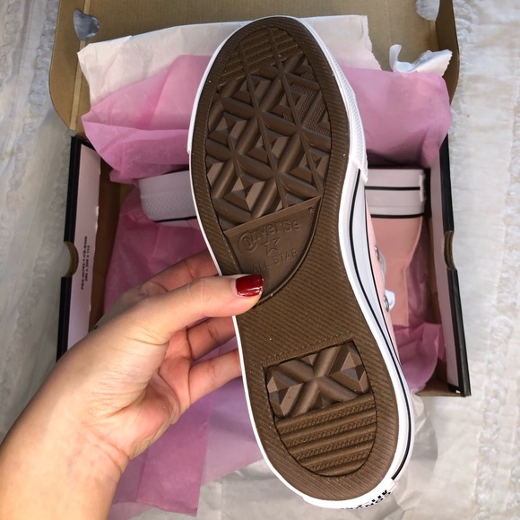 Pink Platform Hello Kitty Converse - Picture 3 of 6